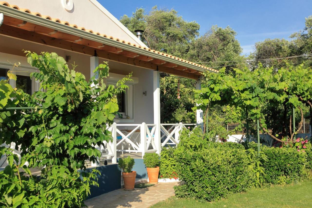 Blue Sky Cottage, Kanouli Beach Halikounas Exteriér fotografie