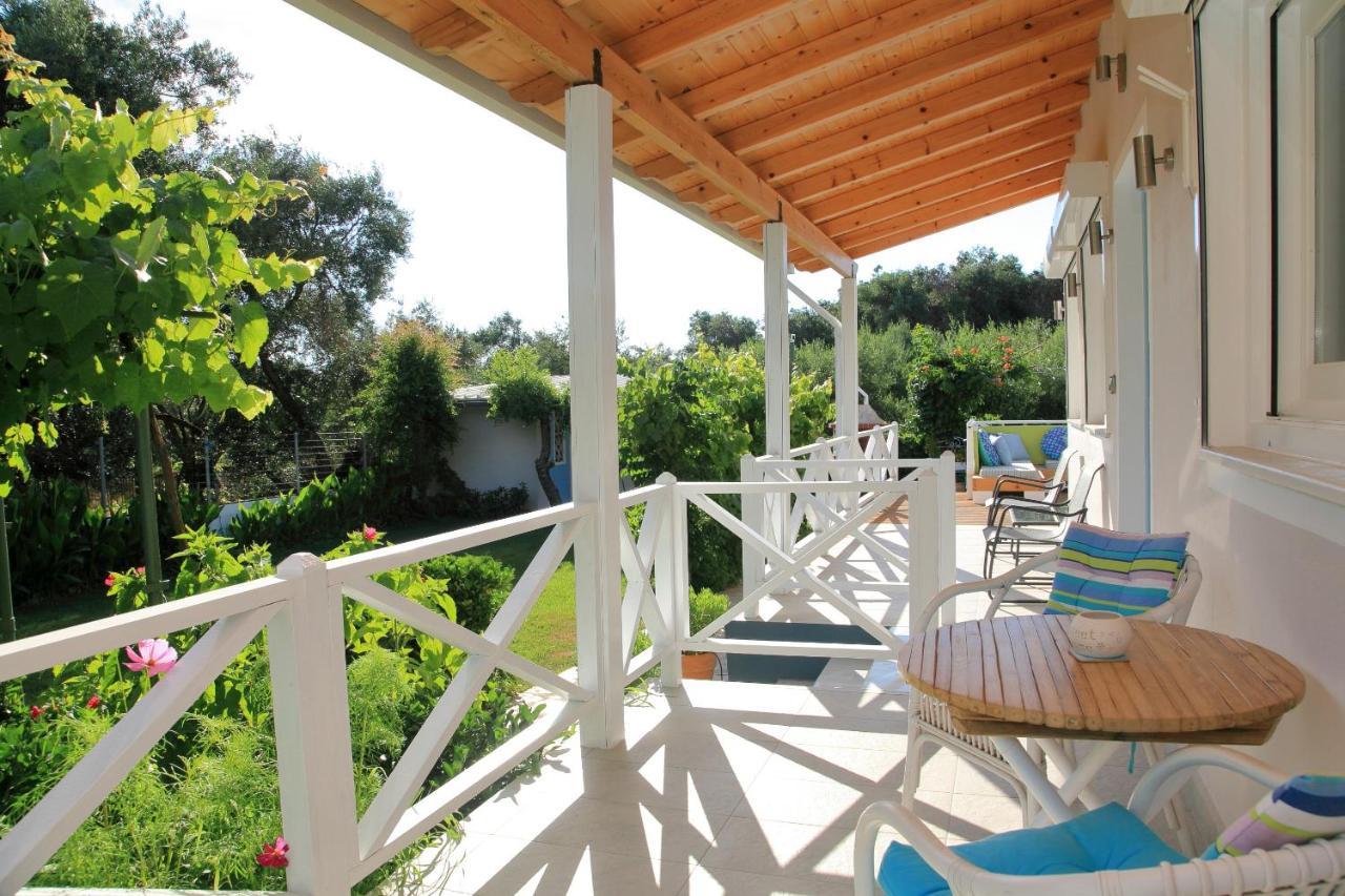 Blue Sky Cottage, Kanouli Beach Halikounas Exteriér fotografie